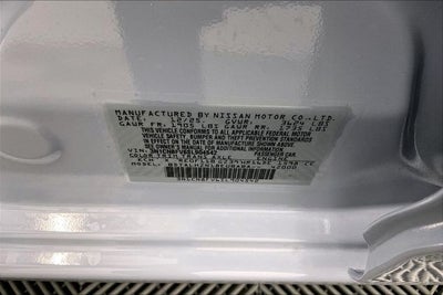 2025 Nissan Versa 1.6 SR - Trunk Package