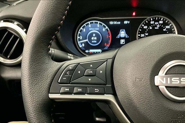 2025 Nissan Versa 1.6 SR - Trunk Package