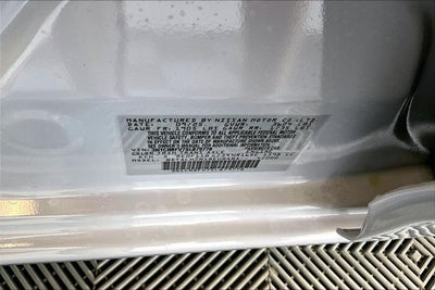 2025 Nissan Versa 1.6 SR - Trunk Package