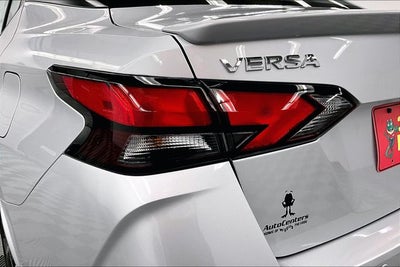 2025 Nissan Versa 1.6 SR - Trunk Package