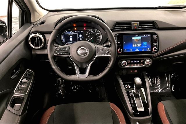 2025 Nissan Versa 1.6 SR - Trunk Package