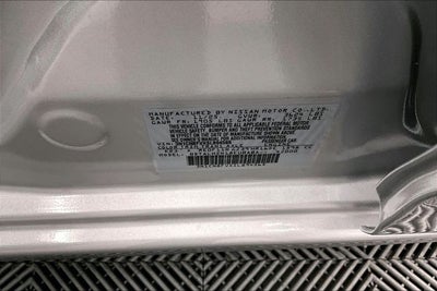2025 Nissan Versa 1.6 SR - Trunk Package