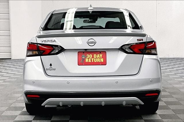 2025 Nissan Versa 1.6 SR - Trunk Package