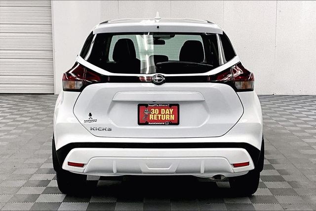 2025 Nissan Kicks Play S