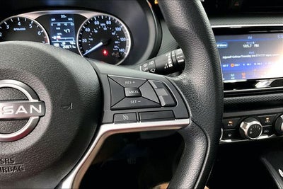 2022 Nissan Kicks S Blind Spot Detection - Apple CarPlay/Android Auto