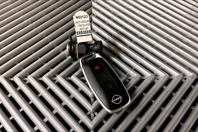 2025 Nissan Kicks Play S