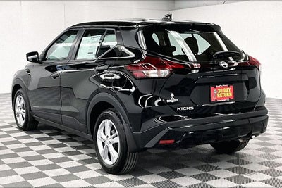 2025 Nissan Kicks Play S
