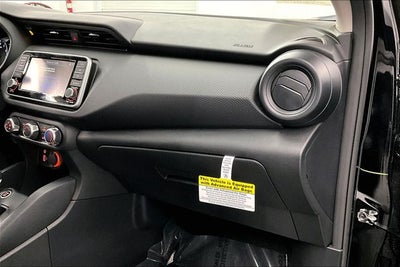2025 Nissan Kicks Play S