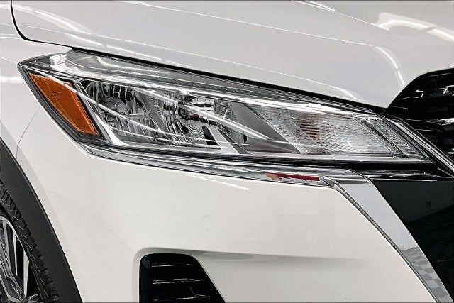 2022 Nissan Kicks SV Adaptive Cruise-Blind Spot Monitor-Remote Start