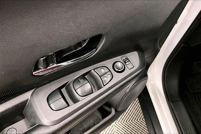 2022 Nissan Kicks SV Adaptive Cruise-Blind Spot Monitor-Remote Start