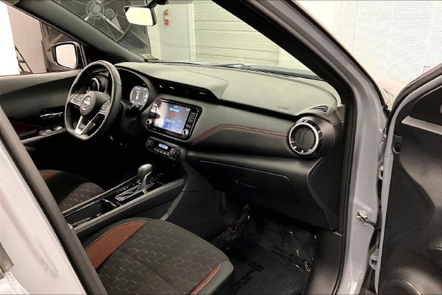 2023 Nissan Kicks SR Adaptive Cruise-Blind Spot Monitor-Remote Start