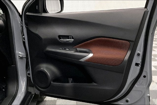 2023 Nissan Kicks SR Adaptive Cruise-Blind Spot Monitor-Remote Start