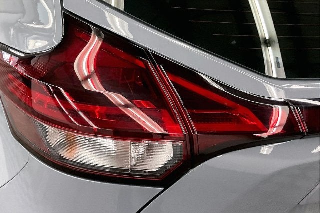 2023 Nissan Kicks SR Adaptive Cruise-Blind Spot Monitor-Remote Start