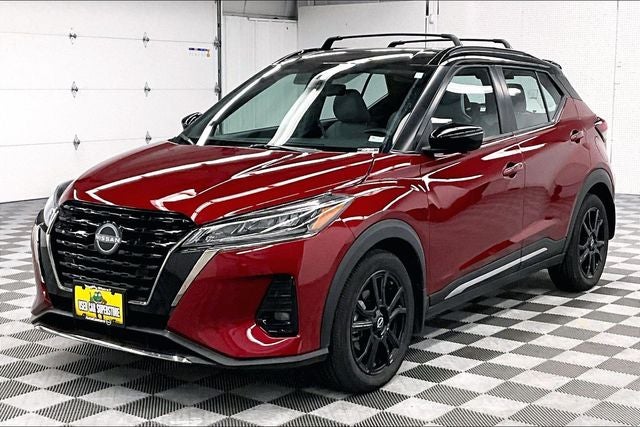 2024 Nissan Kicks SR