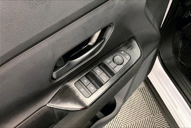 2027 Nissan Kicks S AWD