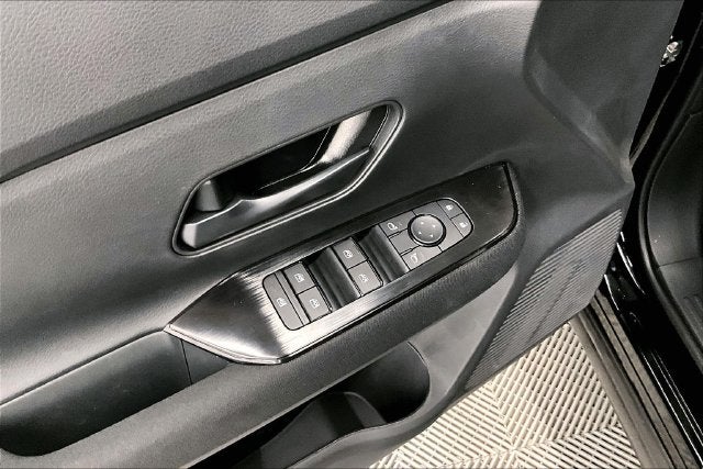 2027 Nissan Kicks S