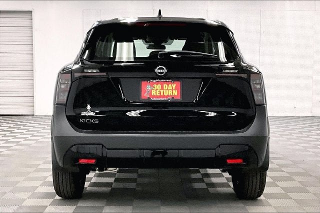 2027 Nissan Kicks S