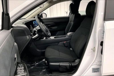 2027 Nissan Kicks S