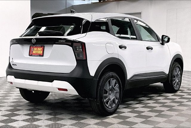 2027 Nissan Kicks S