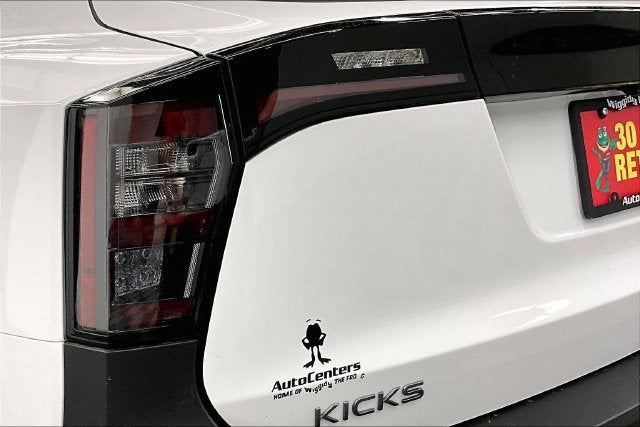 2027 Nissan Kicks S