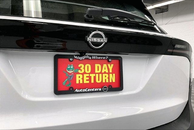 2027 Nissan Kicks S