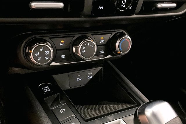 2027 Nissan Kicks S
