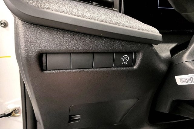 2027 Nissan Kicks S