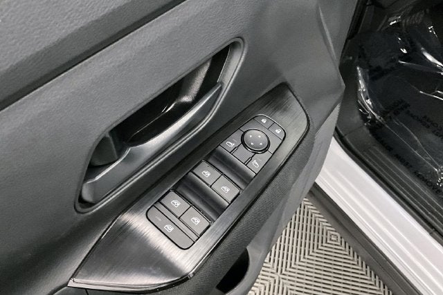2027 Nissan Kicks S