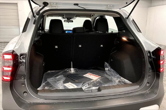 2027 Nissan Kicks S