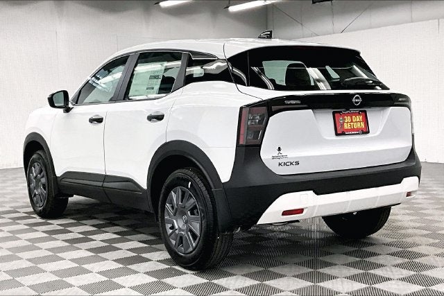 2027 Nissan Kicks S