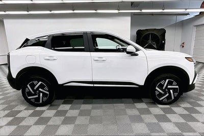 2025 Nissan Kicks SV Adaptive Cruise - Blind Spot Detection