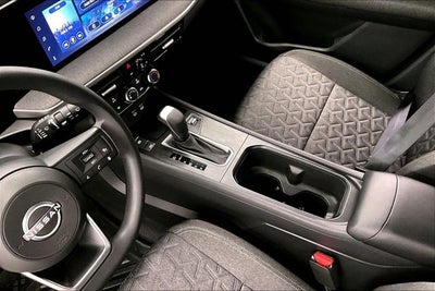2025 Nissan Kicks SV Adaptive Cruise - Blind Spot Detection