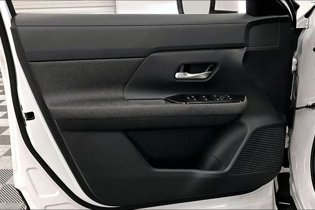 2025 Nissan Kicks SV Adaptive Cruise - Blind Spot Detection