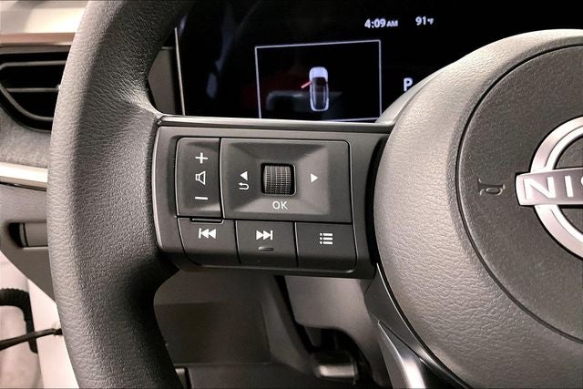 2025 Nissan Kicks SV Adaptive Cruise - Blind Spot Detection