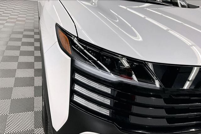 2025 Nissan Kicks SV Adaptive Cruise - Blind Spot Detection