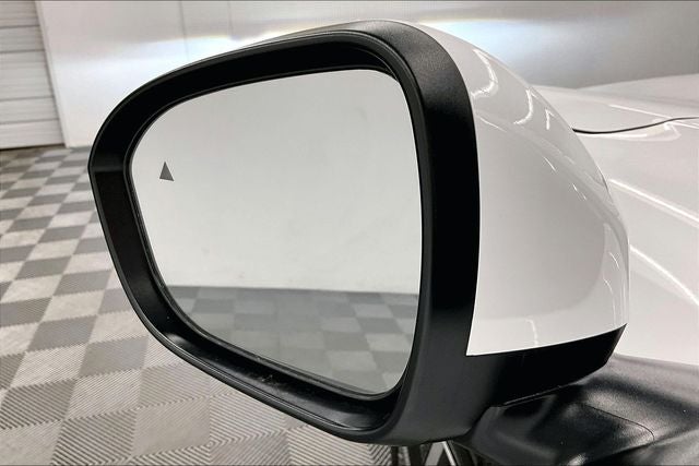 2025 Nissan Kicks SV Adaptive Cruise - Blind Spot Detection