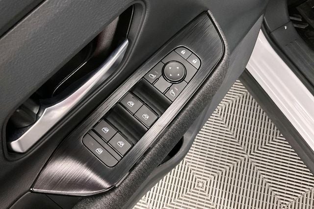 2025 Nissan Kicks SV Adaptive Cruise - Blind Spot Detection