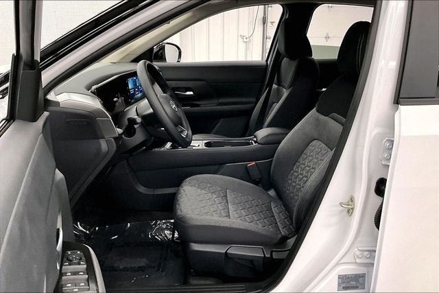 2026 Nissan Kicks SV AWD - Cold Weather Package