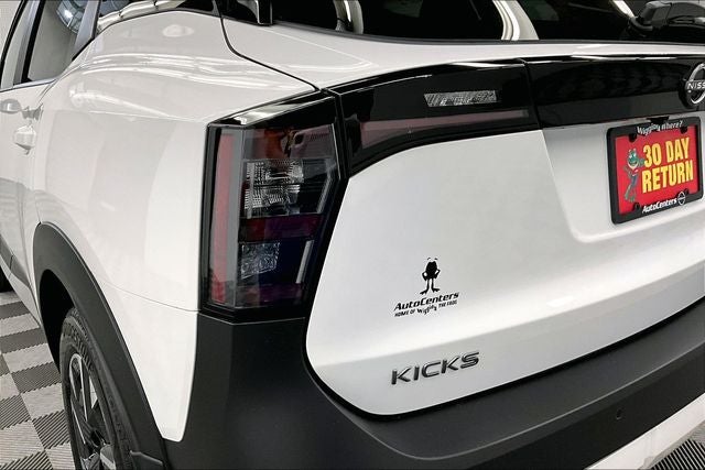 2026 Nissan Kicks SV AWD - Cold Weather Package