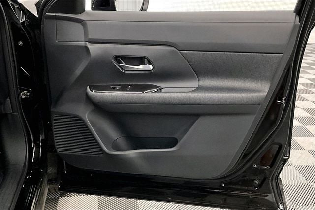 2027 Nissan Kicks AWD