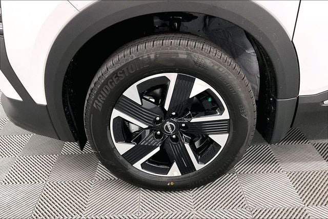 2026 Nissan Kicks SV AWD - Cold Weather Package