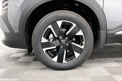 2027 Nissan Kicks SV AWD