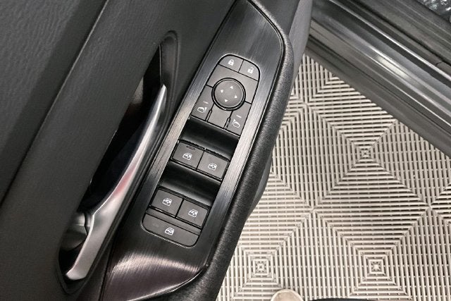 2027 Nissan Kicks SV AWD