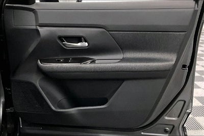 2027 Nissan Kicks SV AWD