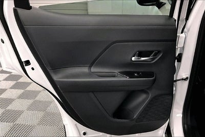2027 Nissan Kicks SV AWD - Rock Creek Package