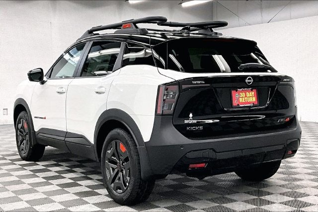 2027 Nissan Kicks SV AWD - Rock Creek Package
