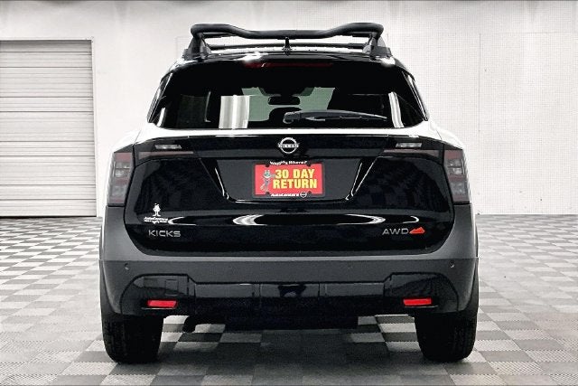 2027 Nissan Kicks SV AWD - Rock Creek Package
