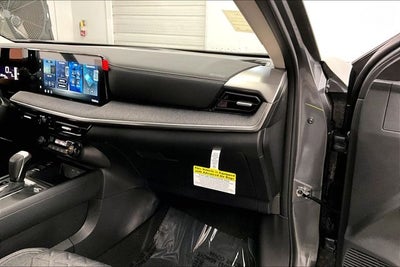 2026 Nissan Kicks SV AWD - Cold Weather and Electronics Packages
