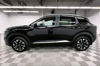 2027 Nissan Kicks SV AWD - Premium Package