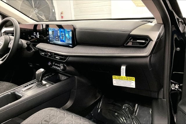 2027 Nissan Kicks SV AWD - Premium Package